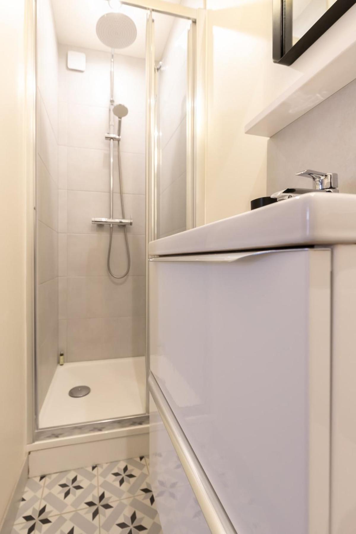 Au Petit Sommet 1 - Appartement Centre Ville 30M2 โมดาน ภายนอก รูปภาพ